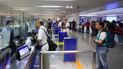 中國入境免簽政策激發(fā)海外游客熱潮，'China Travel'成全球焦點